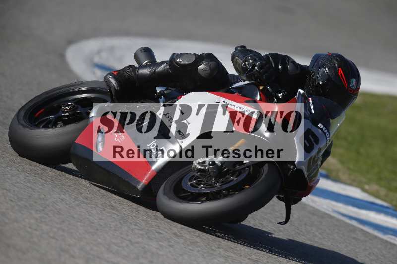 /Archiv-2024/02 29.01.-02.02.2024 Moto Center Thun Jerez/Gruppe schwarz-black/630